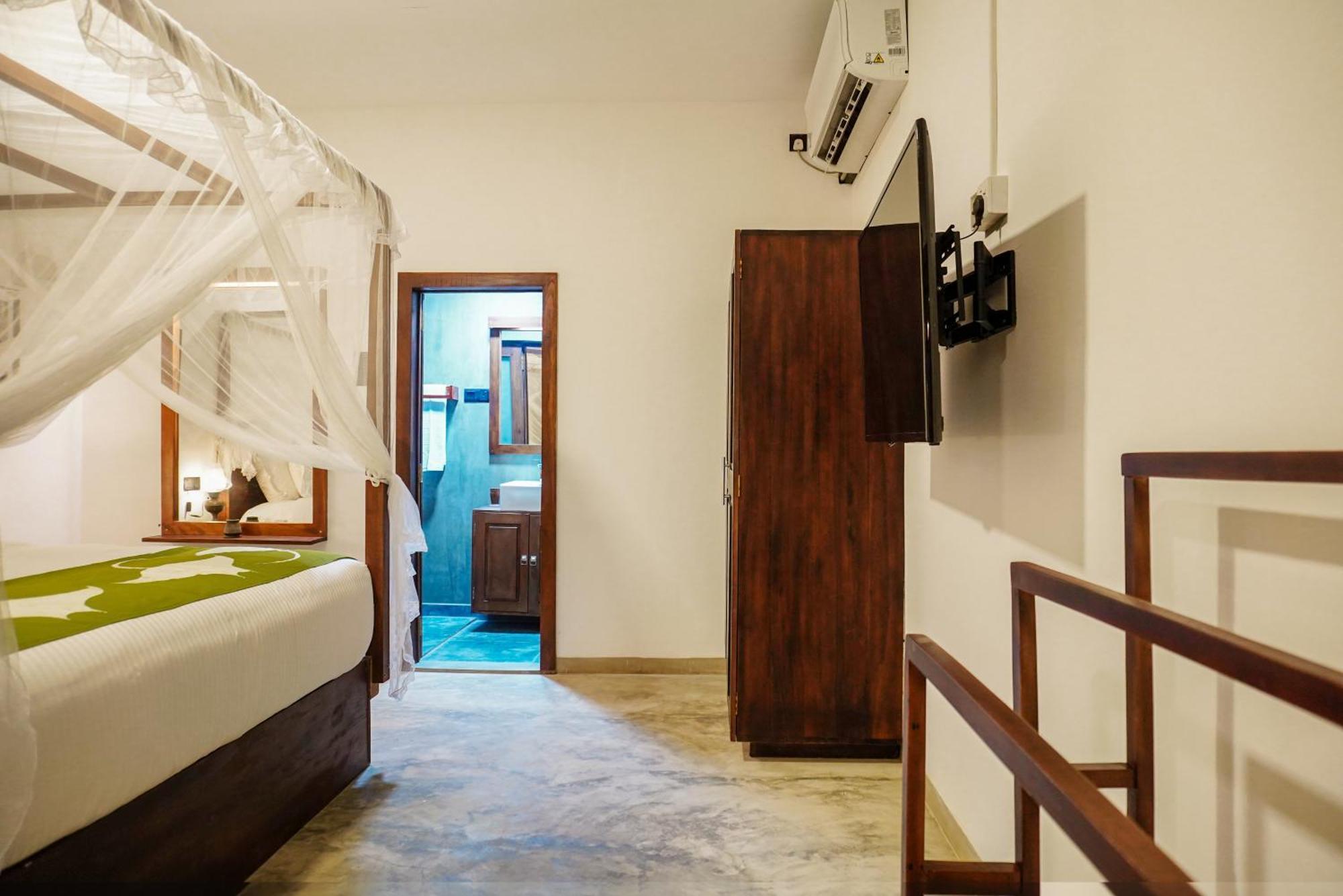 Manta Beach Resort & Ayurvedic Wellness Centre Bussa Exteriör bild